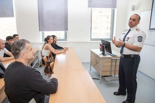 Egy napra egyetemisták lettem a BEM tanulói